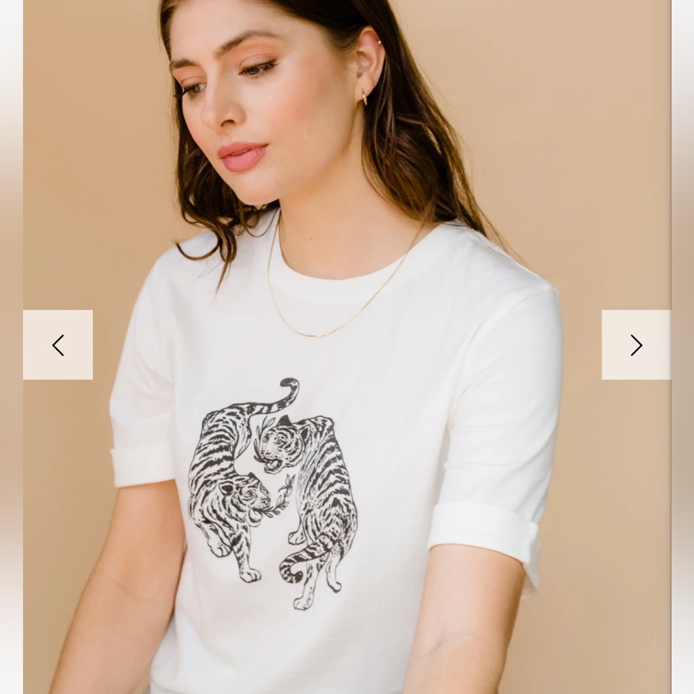 Able gloria graphic tee